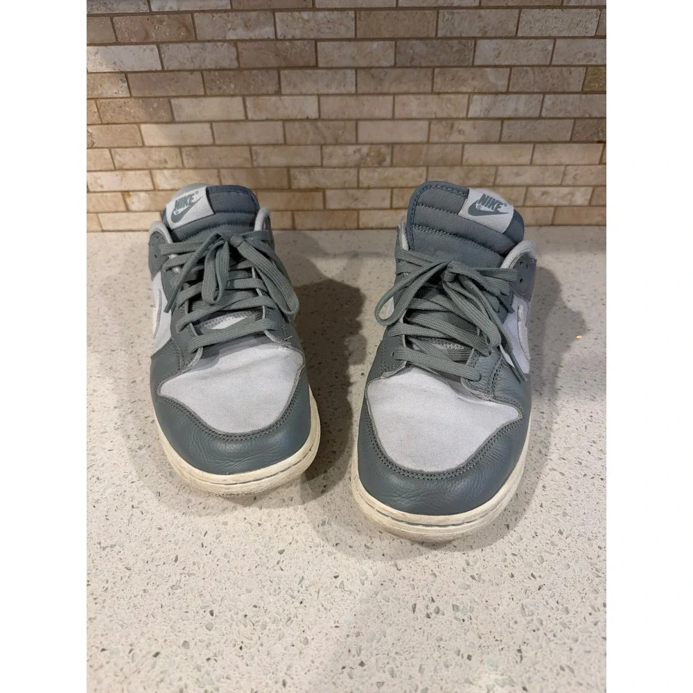 Nike Dunk Low Retro PRM DV7212-300 Light Silver Grey White Men's Size 11 Sneaker
